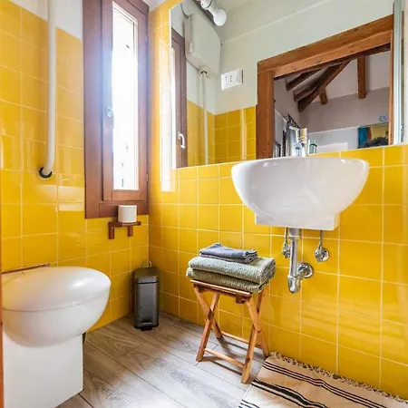 B&B Micasatucasa تريفيزو