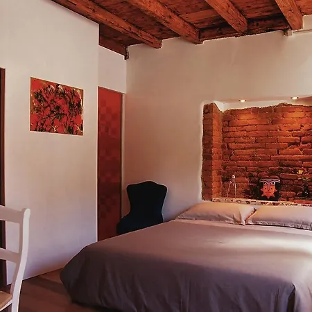 B&B Micasatucasa Bed & Breakfast Treviso